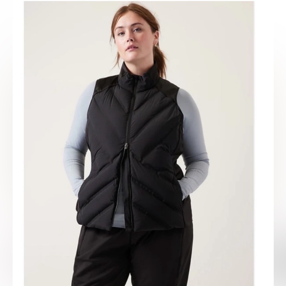 Athleta Plus Size Inlet Down Vest Puffer Black Full Zip 3X 983000